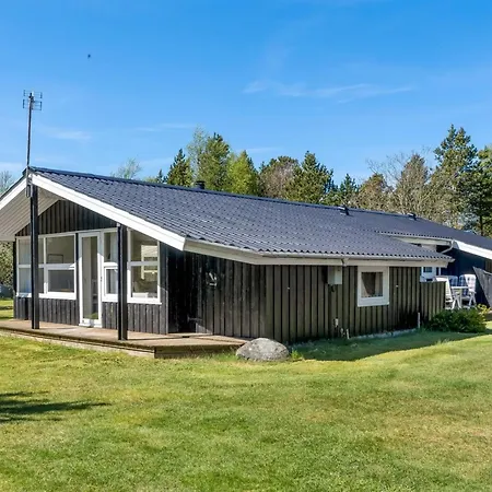 Balthasar - 400m From The Sea By Interhome